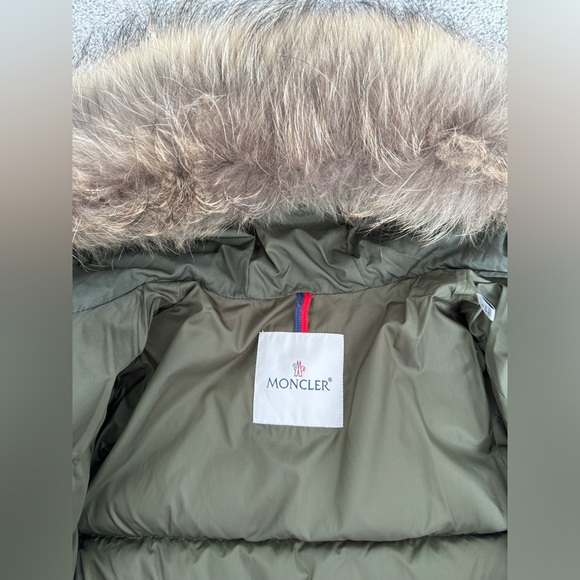 Green kids winter jacket - Picture 5 of 7